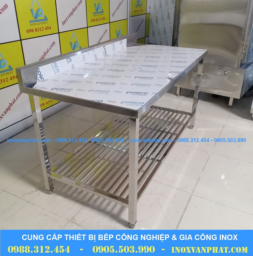 Bàn inox công nghiệp sản xuất tại Inox Vạn Phát
