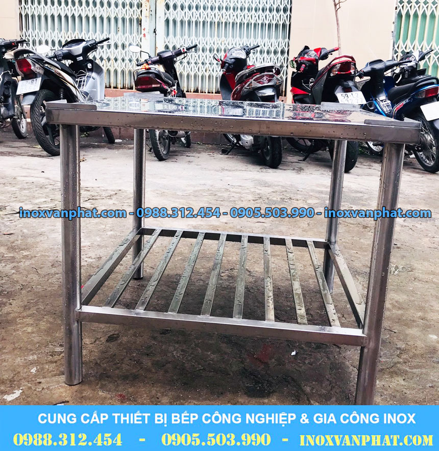 Bàn inox 2 tầng