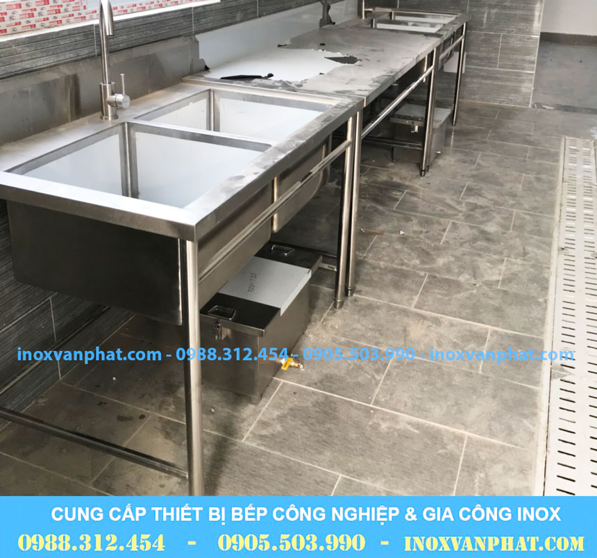 Bẫy mỡ inox áp dụng tại các khu bếp
