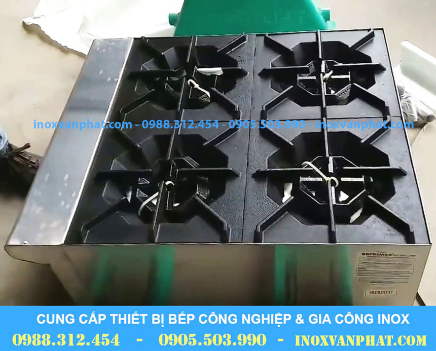 Bếp âu 4 họng nhập khẩu giá cạnh tranh