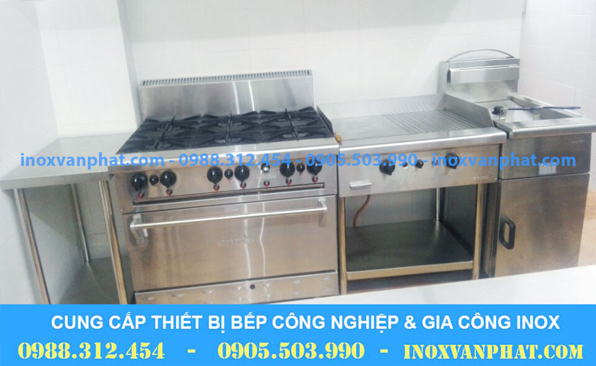 Bếp âu công nghiệp hiện đại