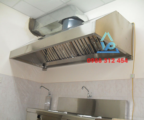 chup-hut-khoi-cong-nghiep-inox