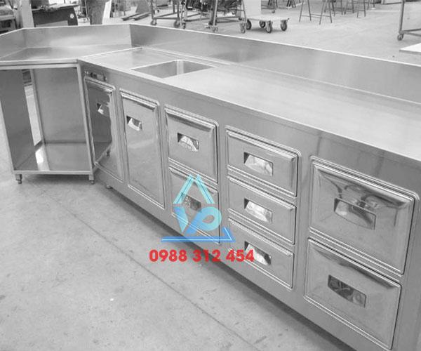 module-quay-bar-inox