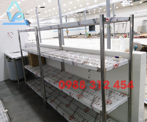 Nơi nào nên lắp kệ inox công nghiệp? noi-nao-nen-lap-ke-inox-cong-nghiep-217