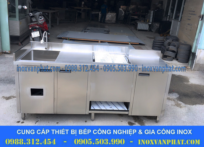 Quầy pha chế inox