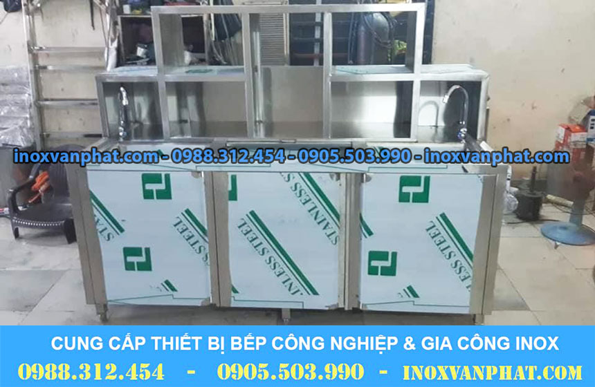 Quầy pha chế inox