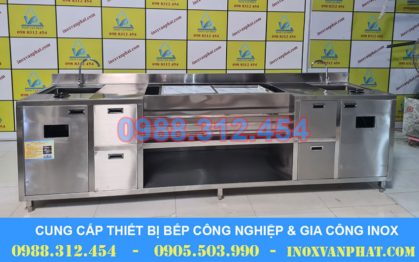 Quầy bar inox hiện đại