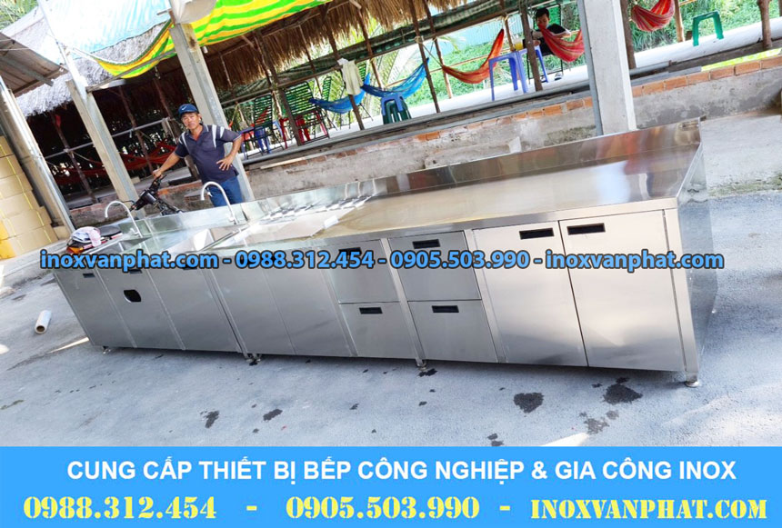 Quầy pha chế inox