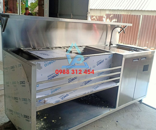 thiet-bi-quay-pha-che-inox