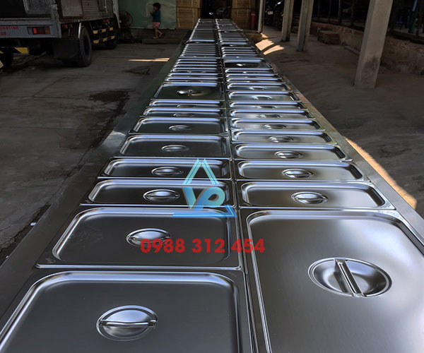 thiet-bi-tu-inox-ham-nong-thuc-pham