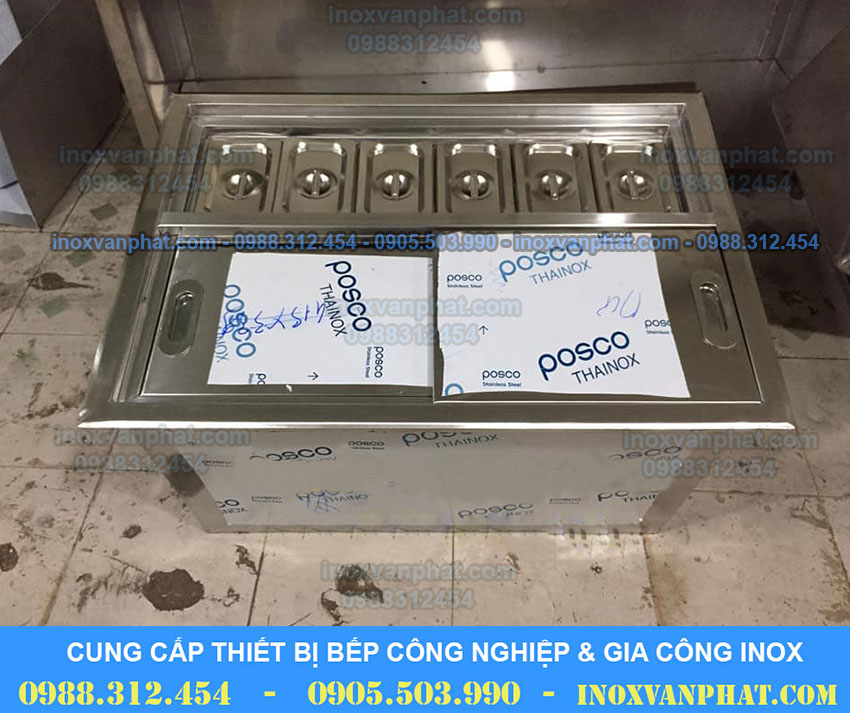 Thùng chưa đá có khay topping