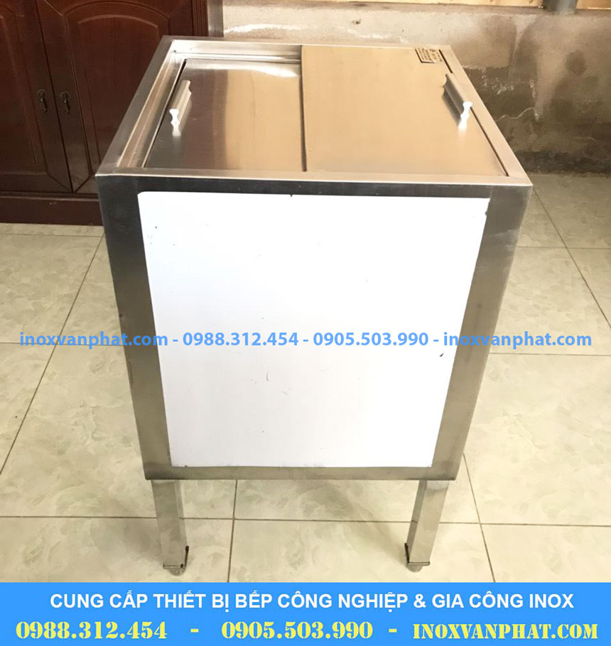 Thùng đá inox chân đứng