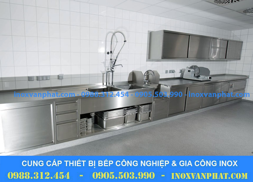 Tủ inox 304 áp dụng tại các gian bếp