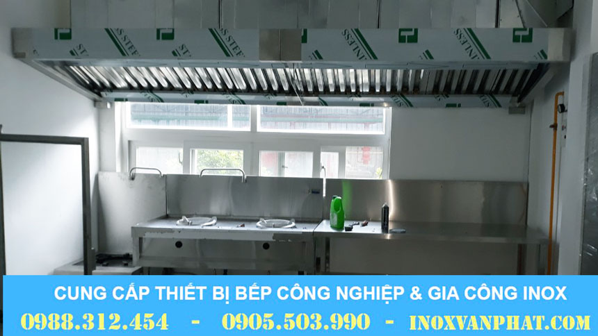 Chụp hút khói sản xuất tại Inox Vạn Phát