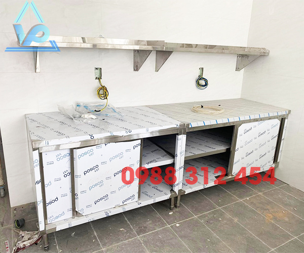vi-dieu-gi-ma-tu-inox-cong-nghiep-nen-lam-tu-inox-304-204
