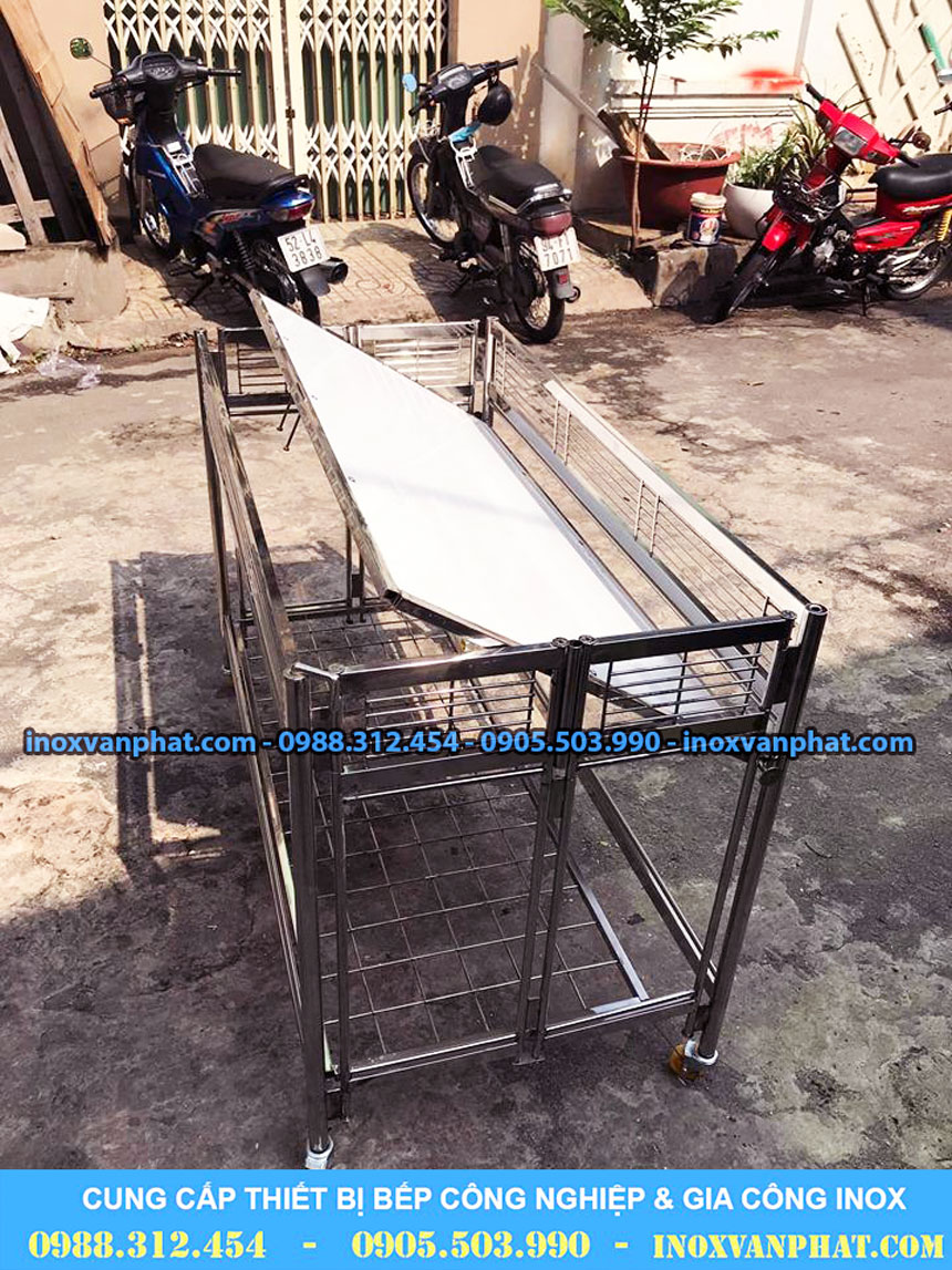 Xe đẩy inox hiện đại