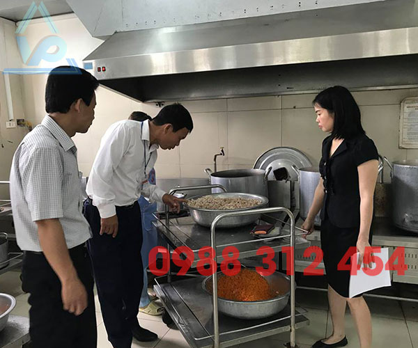 xe-day-inox-cong-nghiep-mua-o-dau-chat-luong-gia-tot-136-inoxvanphat